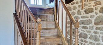 Spacious rural retreat in Chantrigné for 14 guests with games room