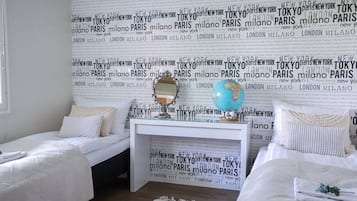 4 bedrooms, WiFi, bed sheets