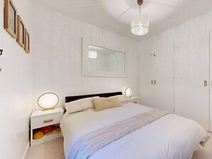 2 chambres, accès au Wi-Fi (inclus)