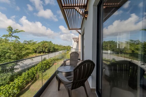 NOK Tropical 3BR Villa by Vistacana Rentals