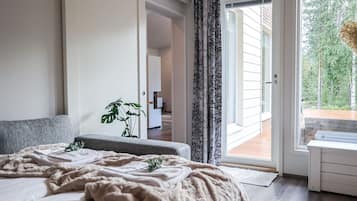 4 bedrooms, WiFi, bed sheets