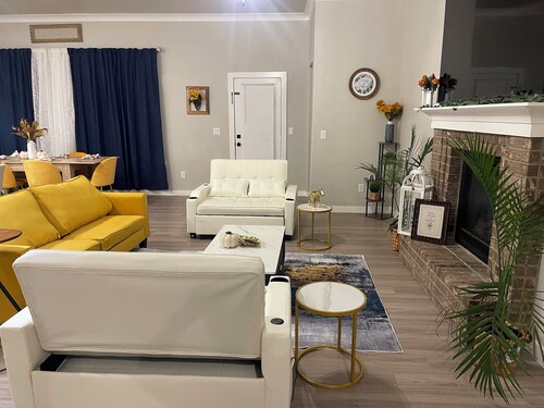 Serene Castle - Close to all attraction in Odessa Tx