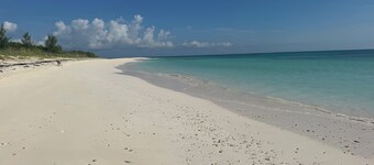 Abaco, Bahamas Newest Luxury Resort! Discover Our 4BR/4BA Poolside villa!