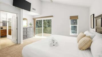 3 habitaciones, tabla de planchar con plancha, wifi y ropa de cama