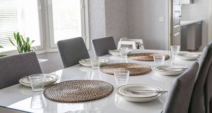 Villa Korpieukko By BookLapland