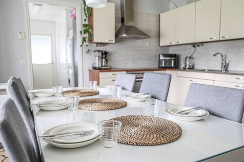 Villa Korpieukko By BookLapland