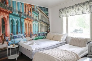 4 chambres, bureau, Wi-Fi, draps fournis