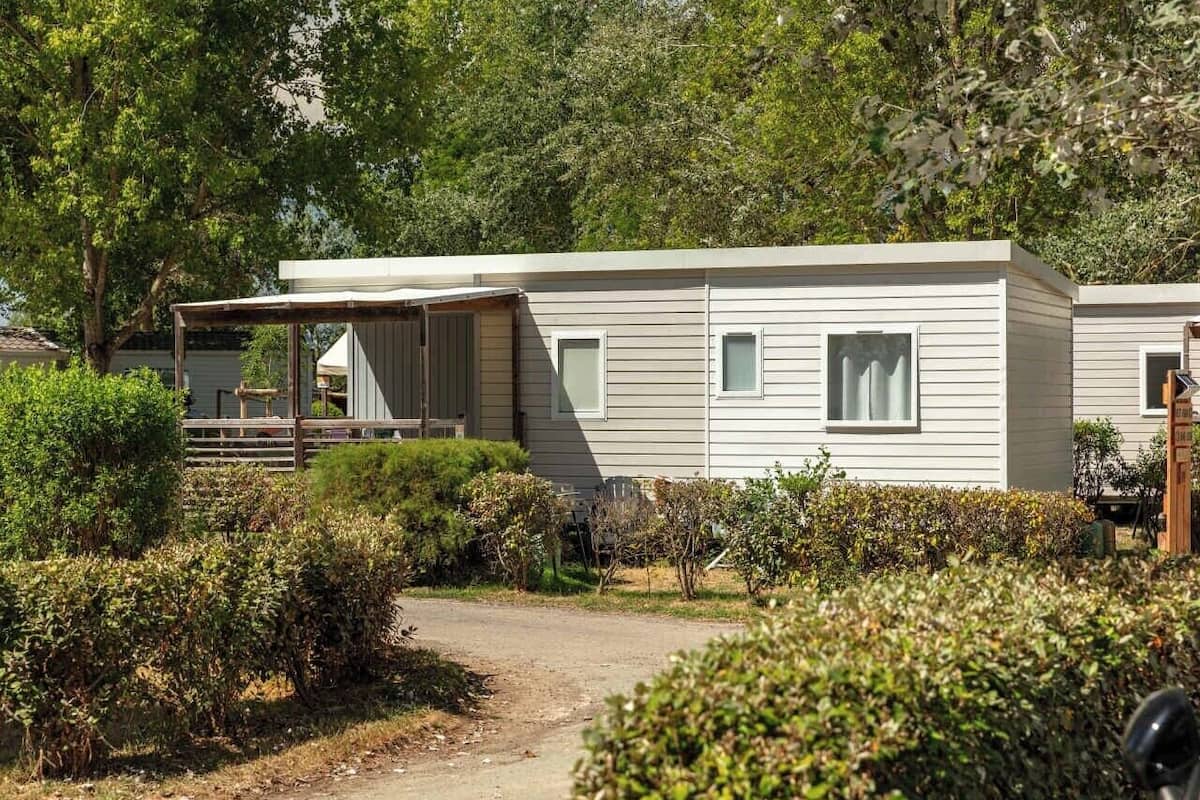 Comfort Mobile Home, Lanai