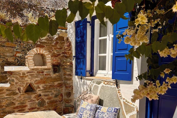 Classic Quadruple Room | Terrace/patio