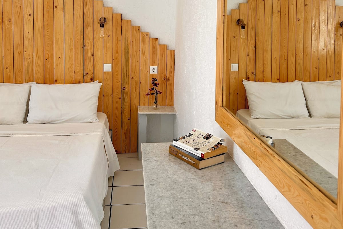 Basic Double Room | Free WiFi
