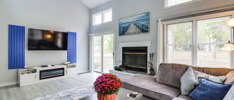 Apartment (2 Bedrooms) | Front of property