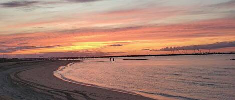 House (3 Bedrooms) | Front of property