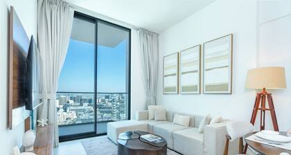 PVH - City View 1BR - Binghatti House
