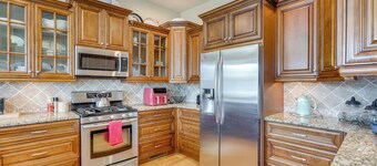 Explore Historic Dtwn! Walkable Loft in Murphy