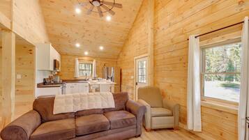 Casa (2 Bedrooms) | Interior