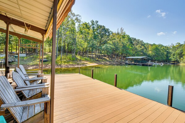 House (2 Bedrooms) | Front of property - Waterfront Home on Lake Hartwell w/ Dock Access (Hartwell)