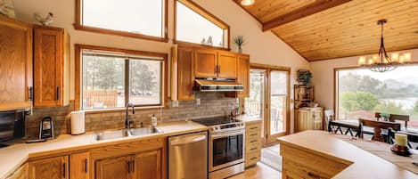 Nhà (3 Bedrooms) | Nội thất