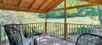 Peaceful & Private! Pet-friendly Williamsburg Home