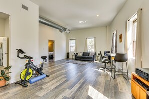 Apartment (1 Bedroom) | Interior - Hike, Relax & Visit Nyc! Central Suffern Condo (Suffern)