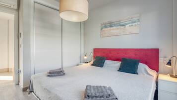 2 Schlafzimmer, Bügeleisen/Bügelbrett, WLAN, Bettwäsche
