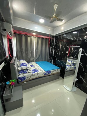 1 dormitorio, tabla de planchar con plancha, wifi