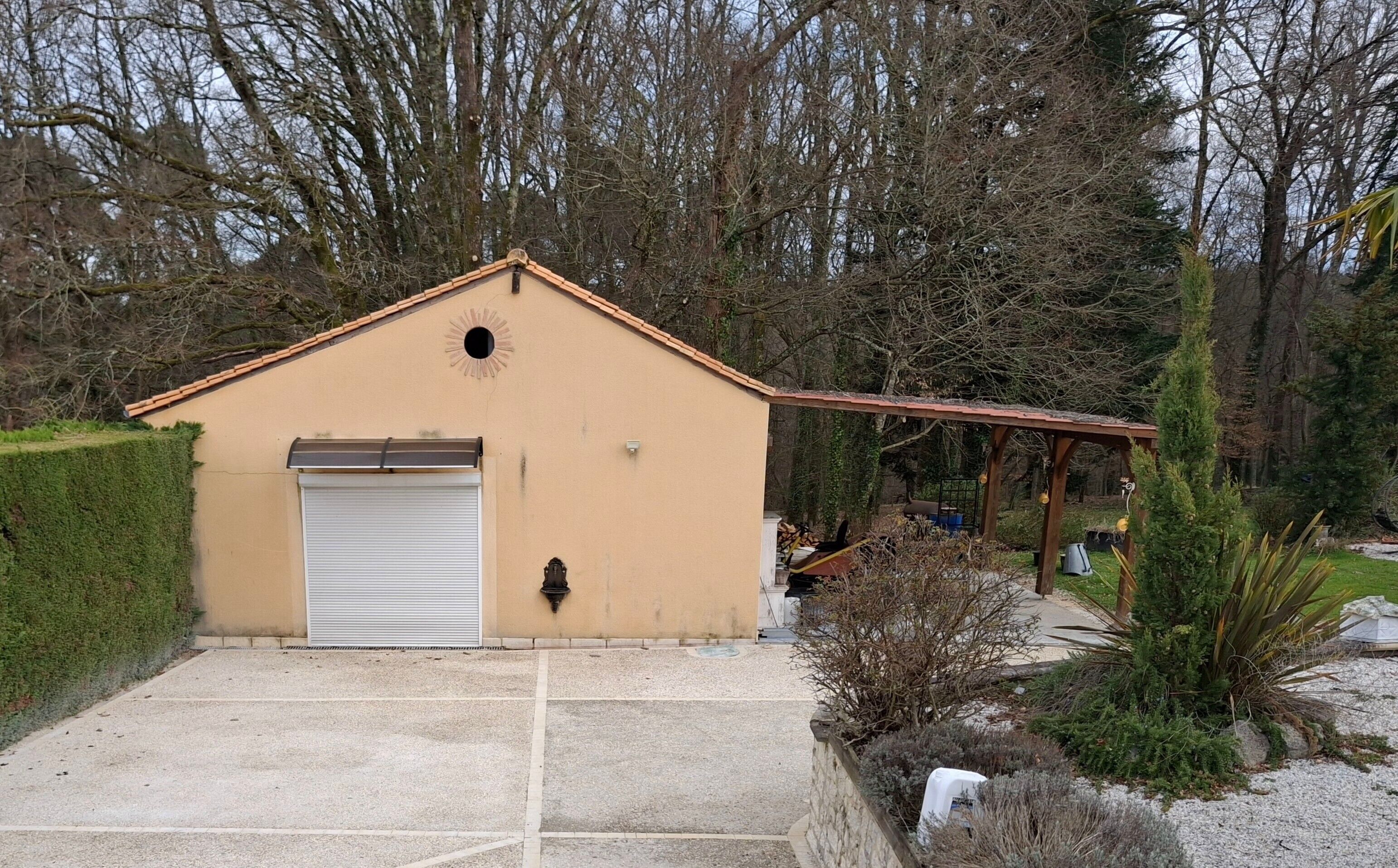 Enceinte de l’hébergement