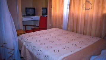 Deluxe Double Room, City View | Free WiFi, bed sheets