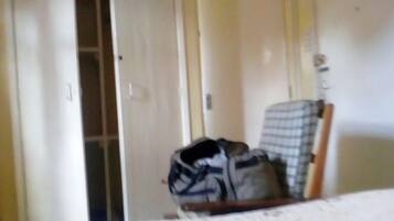 Deluxe Single Room | Free WiFi, bed sheets