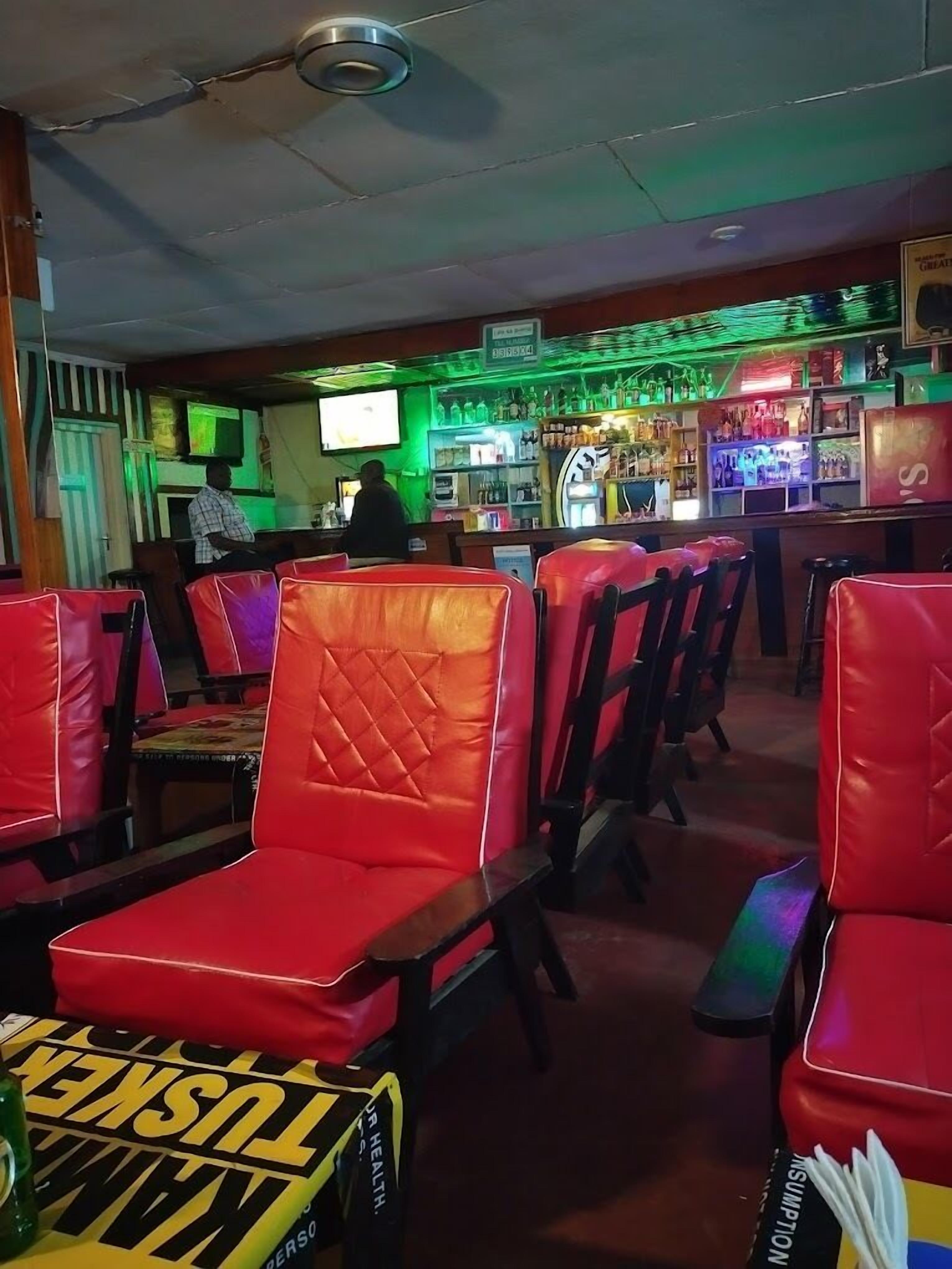 Bar (en el alojamiento)