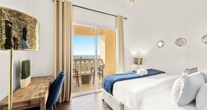 FIRST CLASS | Studio | Panoramic Sea Views