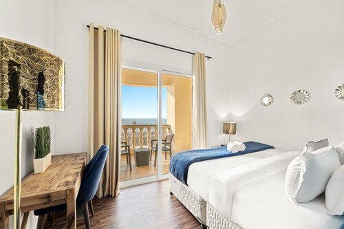 FIRST CLASS | Studio | Panoramic Sea Views