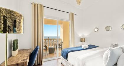 FIRST CLASS | Studio | Panoramic Sea Views