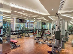 Fitness facility - FIRST CLASS | Studio | Chic & Comfy in Jewelz (Arjan)