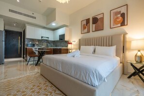 Iron/ironing board, WiFi, bed sheets - FIRST CLASS | Studio | Chic & Comfy in Jewelz (Arjan)