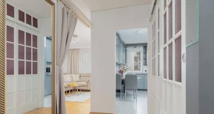 Wandy 14 Warsaw | Spacious Air-conditioned Apartment with Balcony | Close to PGE Narodowy
