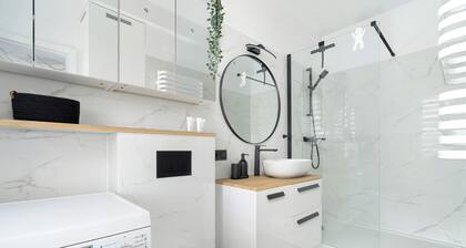 Apartment with Air Conditioning | Two Bedrooms and Workspace