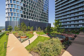 Property grounds - Zabrska 15 Katowice | Silver Studio with Parking and Desk (Katowice)