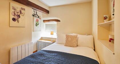 Host & Stay | Dairy Cottages