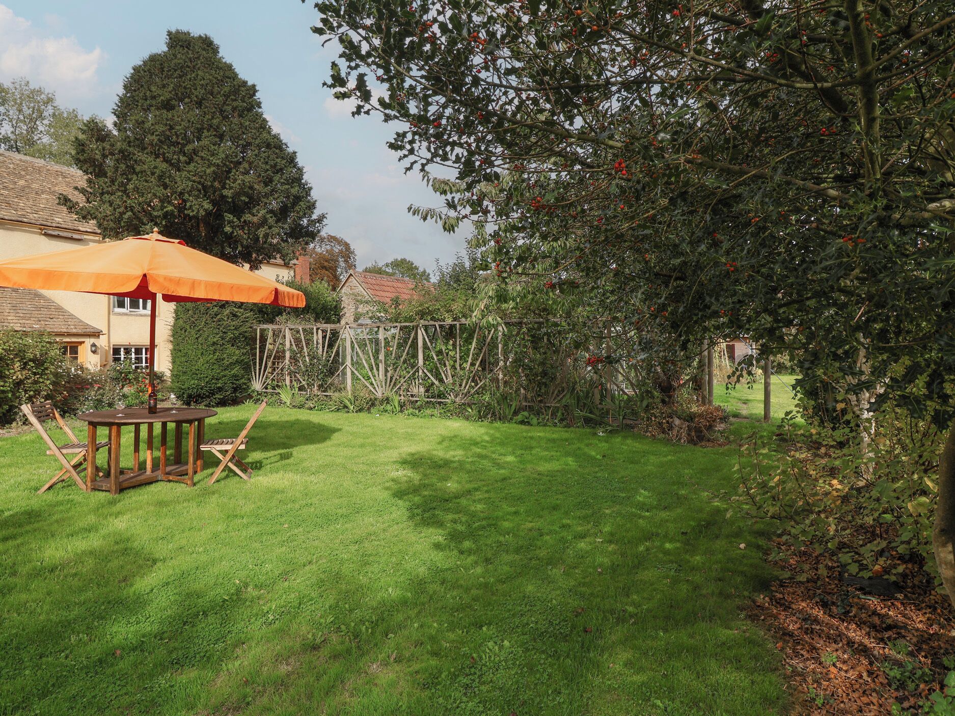 屋外ダイニングエリア