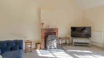 Cottage | Living area