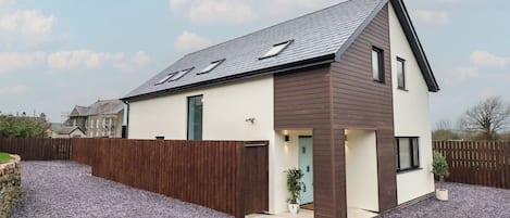 Cottage | Exterior