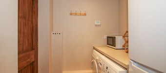 บลูเบลล์ คอทเทจ