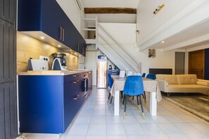 House, Courtyard View | Living area