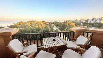 Chalet, 2 Bedrooms, Smoking | Property grounds