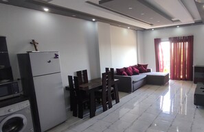 Living room - 2BR Apartment Side Sea View Pool Turtles Beach (Hurghada)