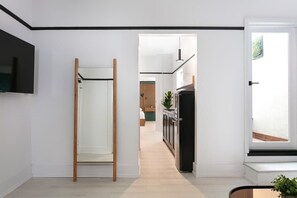 2 bedrooms, WiFi, bed sheets - Restored 2BR in Historic Gaslamp Hotel (San Diego)