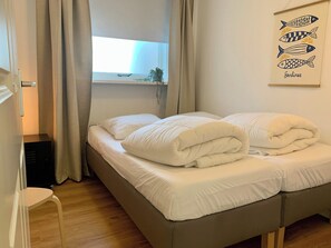 House | 2 bedrooms - Holiday Home in Petten Near the Beach (Sint Maartensvlotbrug)