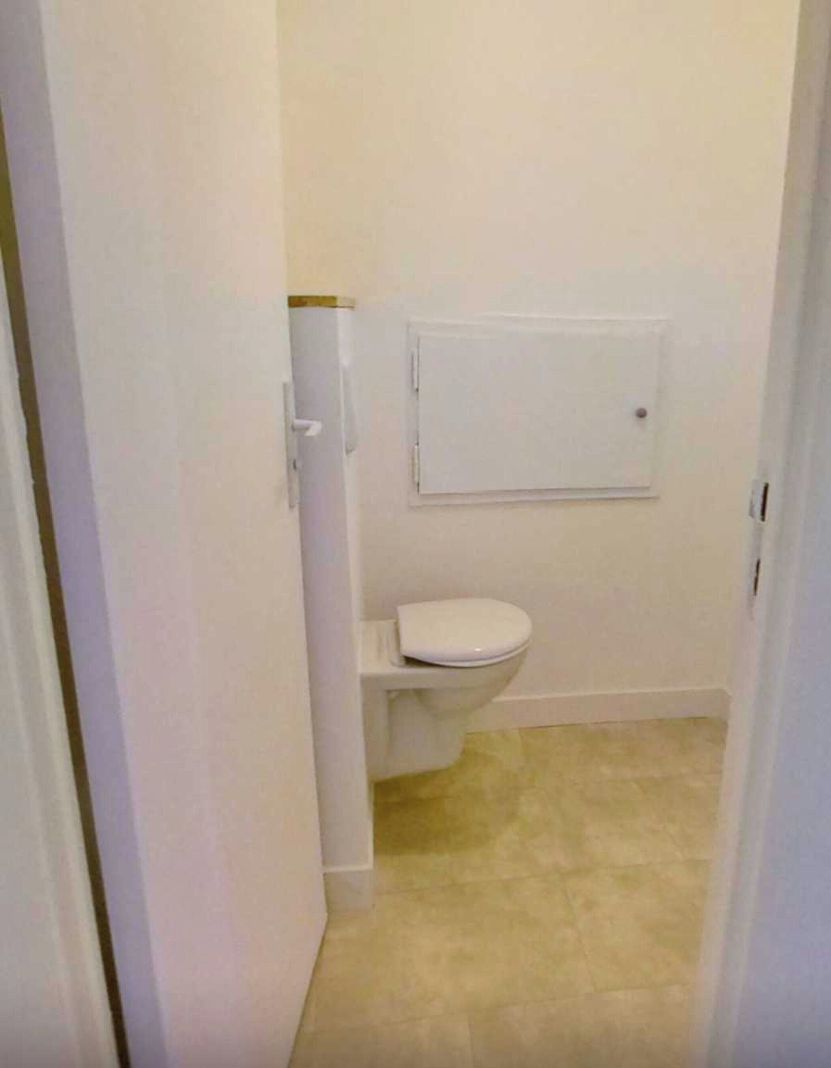 Apartment | Bathroom