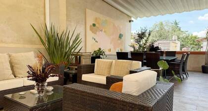Casa Há · A Soulful 7-Br Home w/ Rooftop, Condesa