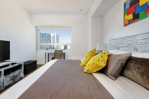 2 chambres, fer et planche Ă repasser, Wi-Fi, literie fournie